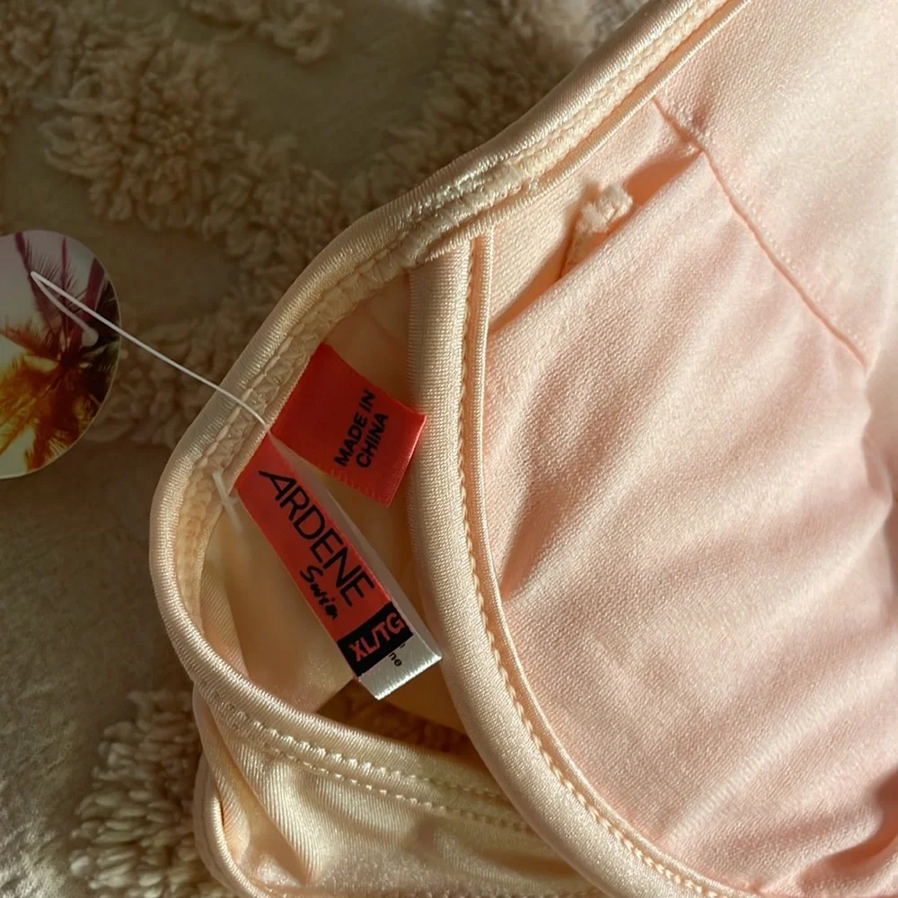 Light Pinkish Peach Bikini - Picture 6 of 8
